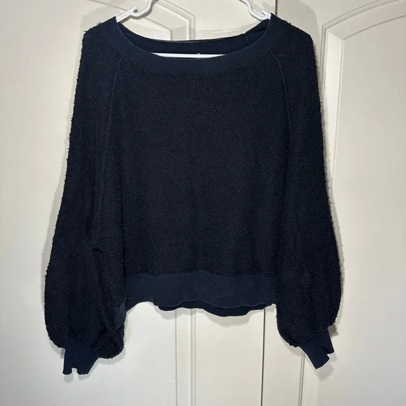 Free People Found My Friend Boucle Pullover Slouchy Black Sweatshirt Womens XS - Picture 2 of 4